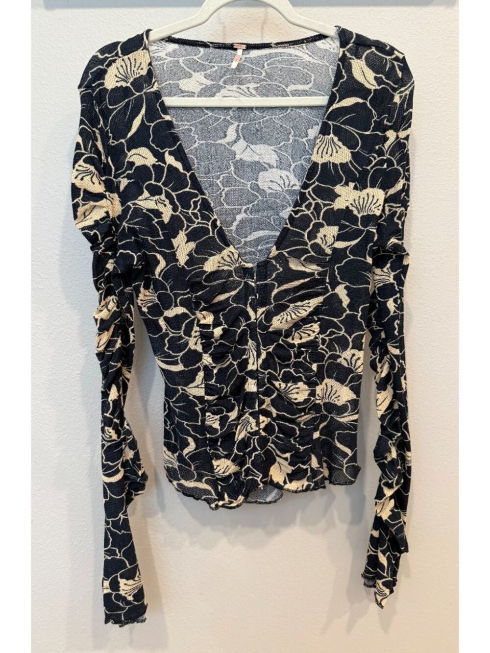 Free People Through The Meadow Sheer Long Sleeve V-Neck Floral Top Large Boho